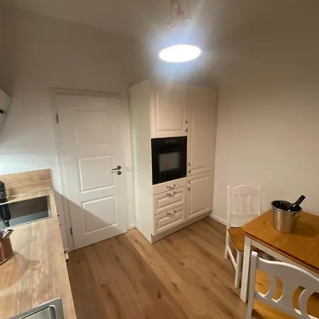 롯지 Sylt: Messe-/business-/fewo Duesseldorf 힐덴