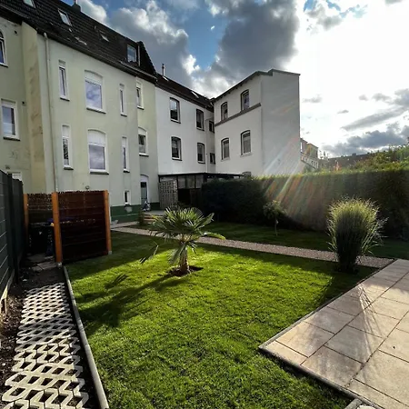 Sylt: Messe-/business-/fewo Duesseldorf 롯지