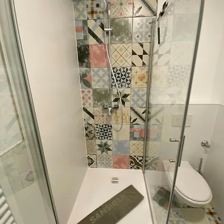 롯지 Sylt: Messe-/business-/fewo Duesseldorf *